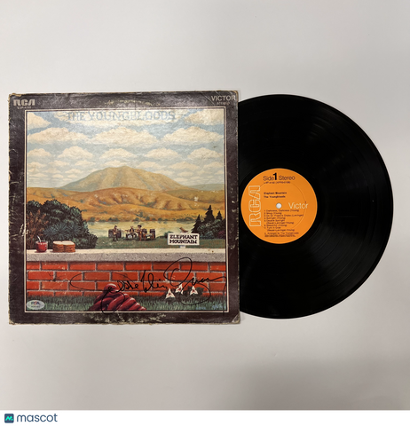 Jesse Colin Young Signed Elephant Mountain Vinyl Album PSA