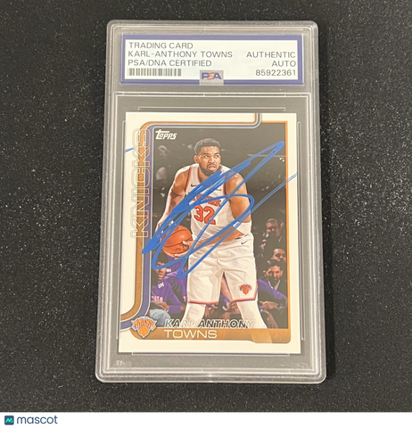 2025–26 Topps #19 Karl-Anthony Towns Signed Card Auto PSA Slabbed Knicks