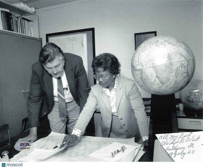 Gladys West Signed 8x10 Photo PSA Autographed