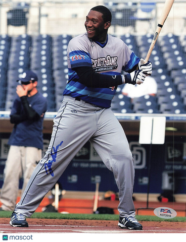 Justin Williams Perfect Game Signed 8x10 Photo PSA