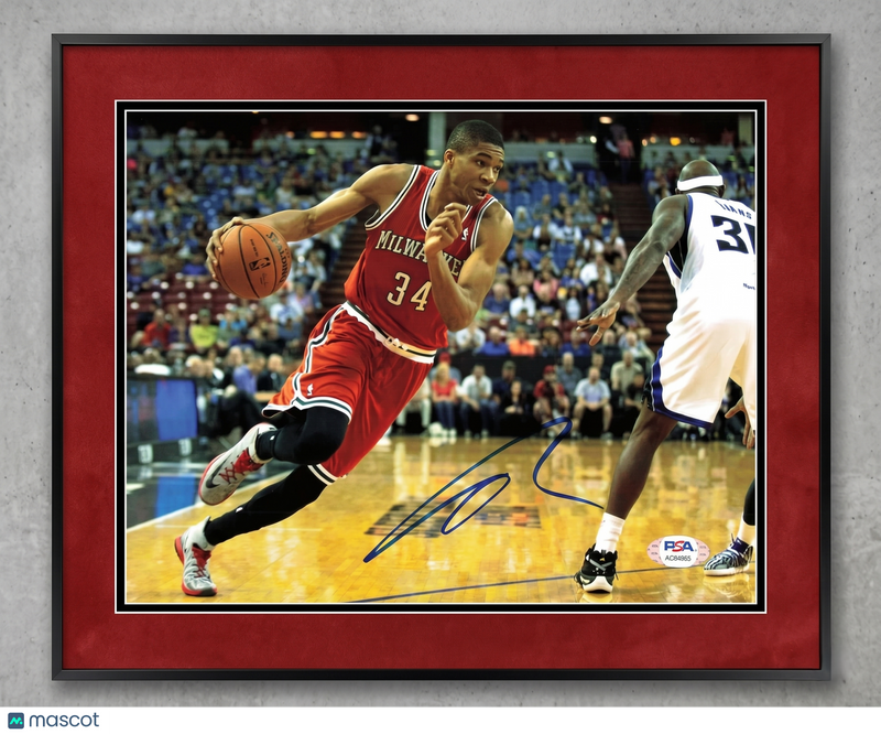 Giannis Antetokounmpo Milwaukee Bucks Signed 8x10 Custom Framed Photo PSA Auth