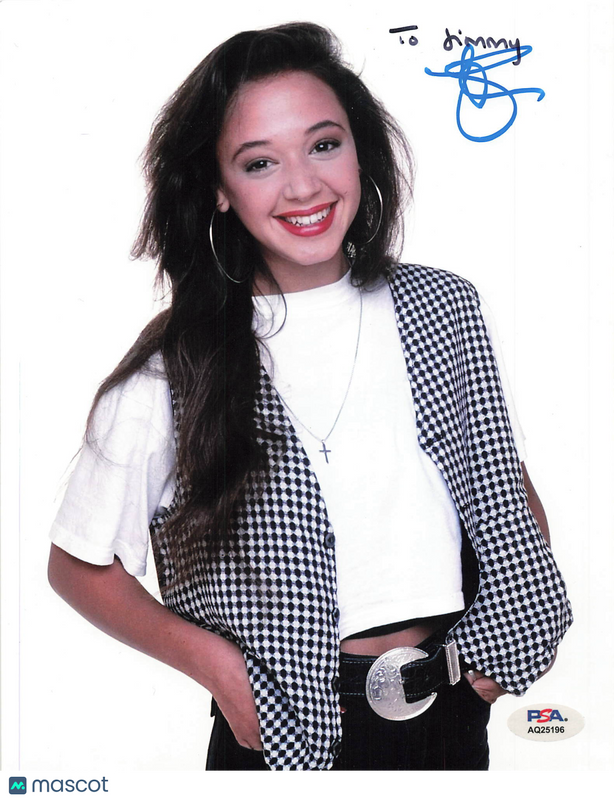 Leah Remini Signed 8x10 Photo PSA Autographed