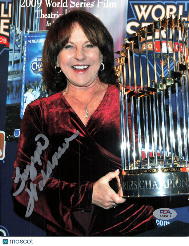 Suzyn Waldman New York Yankees Signed 8x10 Photo PSA