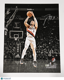 Damian Lillard Portland Trail Blazers Signed Basketball 16x20 Photo BAS
