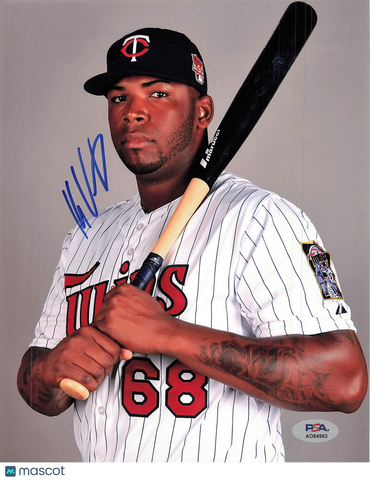 Kennys Vargas Minnesota Twins Signed 8x10 Photo PSA