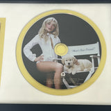 Sabrina Carpenter Signed CD Insert Frame PSA Autographed Man's Best Friend