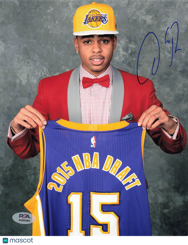 D'Angelo Russell Los Angeles Lakers Signed Basketball 8x10 Photo PSA