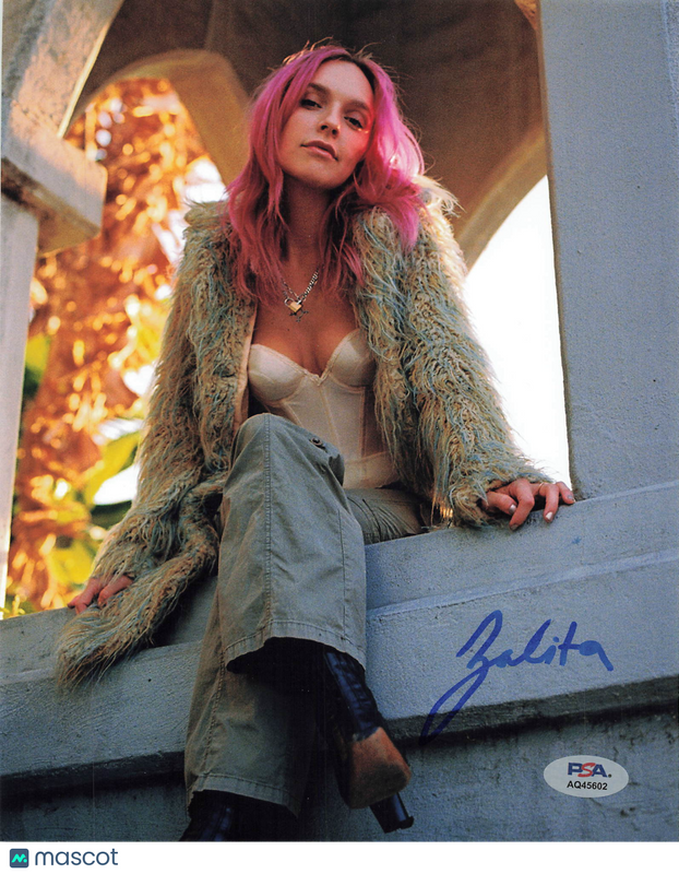 Zolita Signed 8x10 Photo PSA Autographed
