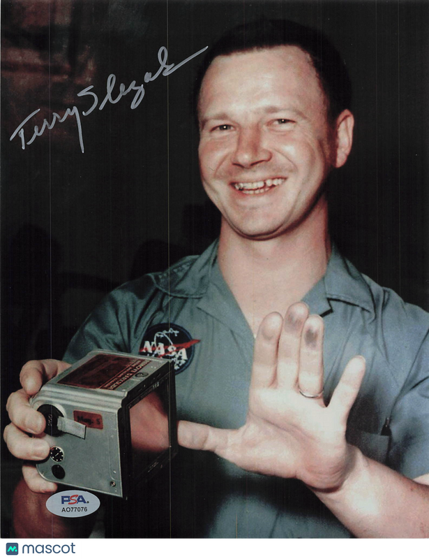 Terry Slezak Signed 8x10 Photo PSA Autographed