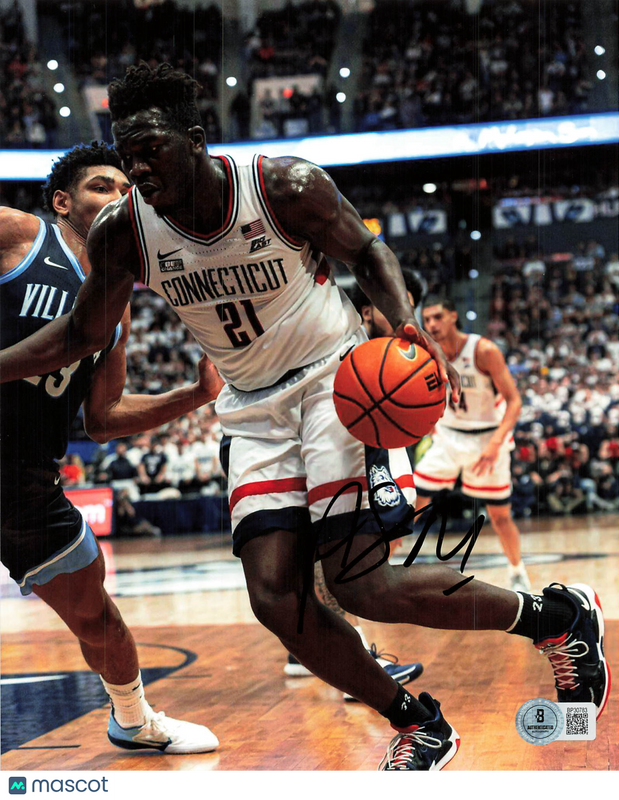 Adama Sanogo UConn Huskies Signed Basketball 8x10 Photo BAS