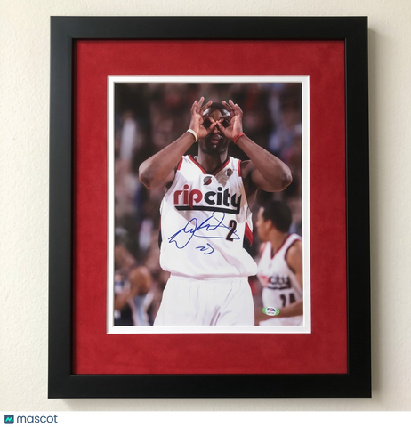 Wesley Matthews Portland Trail Blazers Signed 11x14 Custom Framed Photo PSA