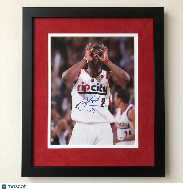 Wesley Matthews Portland Trail Blazers Signed 11x14 Custom Framed Photo PSA