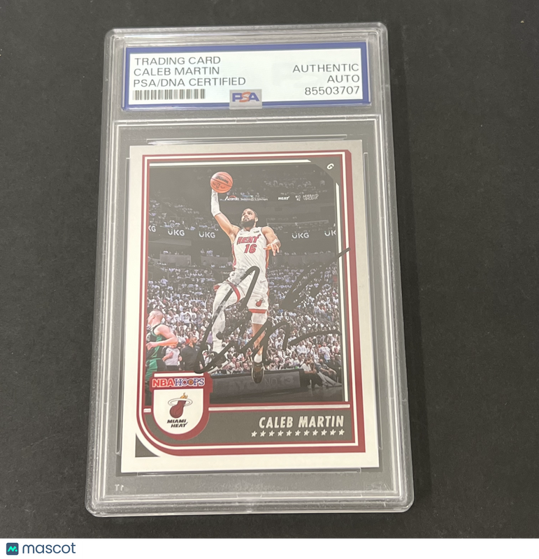 2022-23 Panini NBA Hoops #104 Caleb Martin signed card PSA