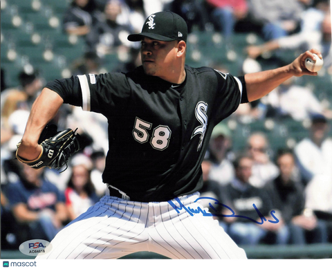 Manny Banuelos Chicago White Sox Signed 8x10 Photo PSA