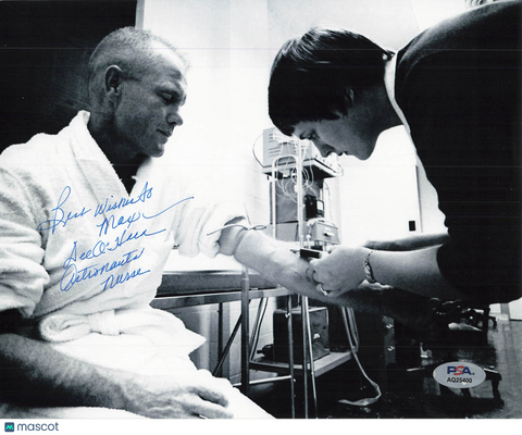 Dee O'Hara Signed 8x10 Photo PSA Autographed