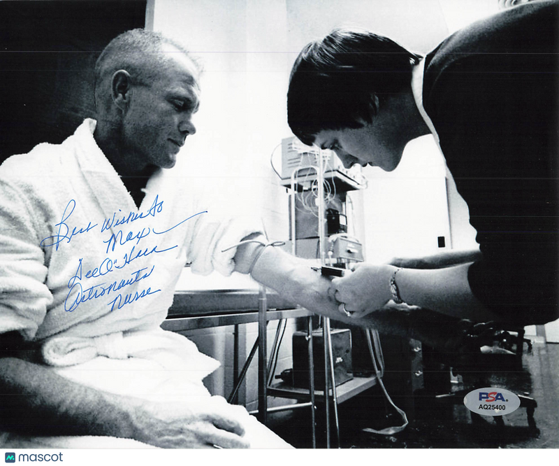 Dee O'Hara Signed 8x10 Photo PSA Autographed