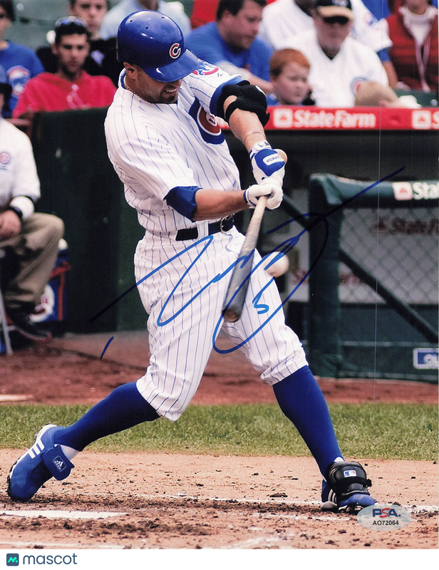 Reed Johnson Chicago Cubs Signed 8x10 Photo PSA