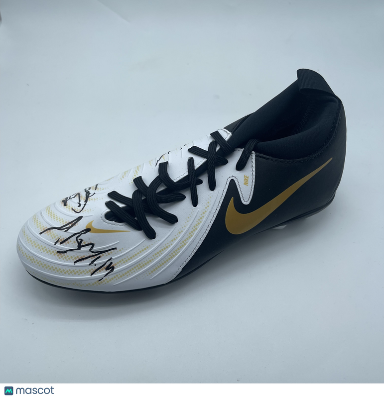 Salma Paralluelo, Aitana Bonmati, Alexia Putellas Signed Soccer Cleat JSA