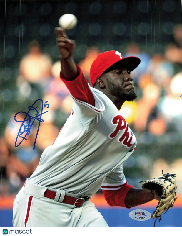Hector Neris Philadelphia Phillies Signed 8x10 Photo PSA