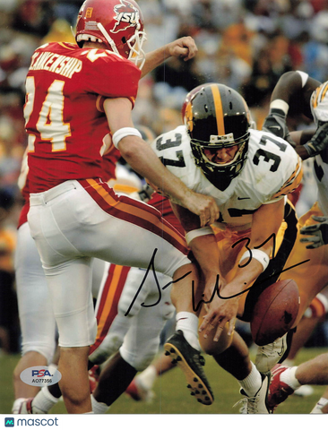 Sean Considine Signed Iowa Hawkeyes Football 8x10 Photo PSA Autographed