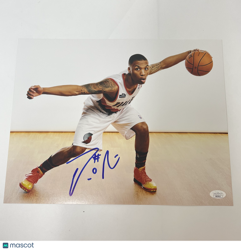 Damian Lillard Signed 11x14 Photo JSA Blazers Autographed