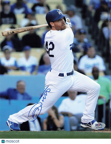 Logan Forsythe Los Angeles Dodgers Signed 8x10 Photo PSA