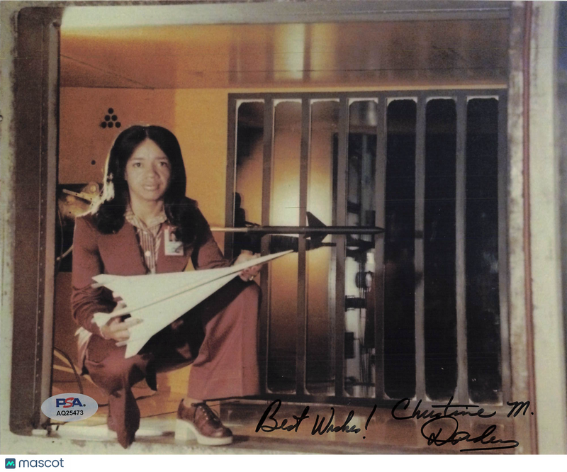 Christine Darden Signed 8x10 Photo PSA Autographed