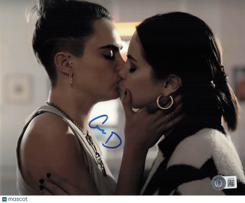 Cara Delevingne Signed 8x10 Photo BAS Autographed Only Murders in the Building