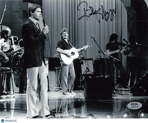 Ricky Skaggs Signed 8x10 Photo PSA Autographed