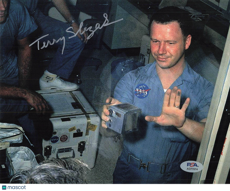Terry Slezak Signed 8x10 Photo PSA Autographed