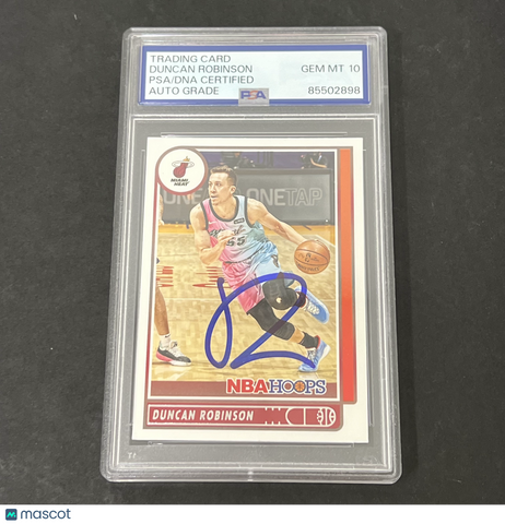 2021 Panini NBA Hoops #30 Duncan Robinson signed card PSA Auto 10