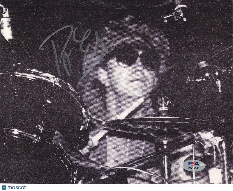 Roger Earl Signed 8x10 Photo PSA Autographed