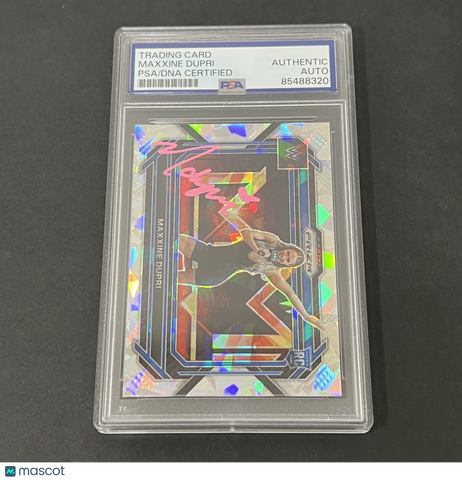 2023 Panini Prizm WWE #85 Maxxine Dupri Cracked Ice Rookie signed card PSA