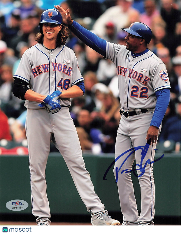 Tom Goodwin New York Mets Signed 8x10 Photo PSA