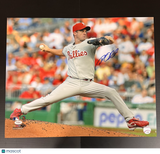 Roy Oswalt Philadelphia Phillies Signed 16x20 Photo JSA