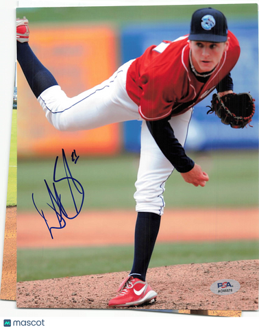 Michael Stutes Lakewood BlueClaws Signed 8x10 Photo PSA