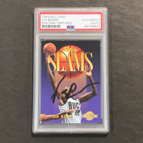1995-96 Skybox Basketball #301 Vin Baker Signed Card PSA/DNA Slabbed Bucks