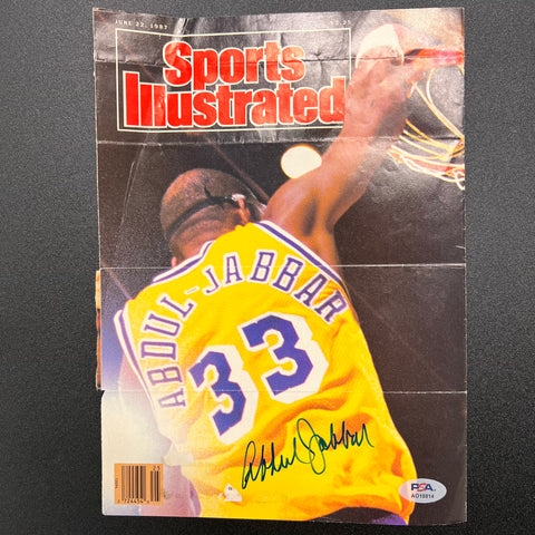 Kareem Abdul-Jabbar signed Sports Illustrated Magazine PSA/DNA Lakers Autographed