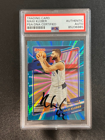 2021-22 Panini Prizm #150 Maxi Kleber Signed Card AUTO PSA/DNA Slabbed Mavericks