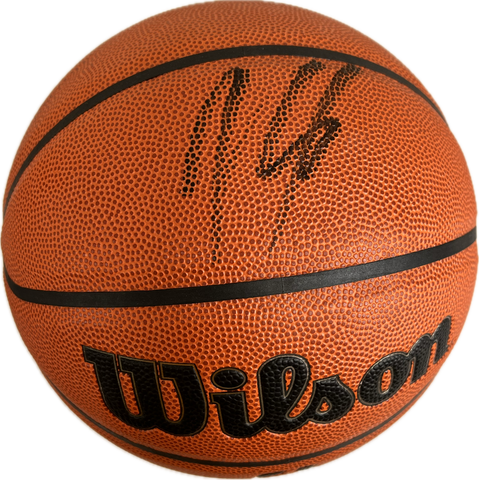 KARL ANTHONY TOWNS signed Basketball PSA/DNA New York Knicks autographed