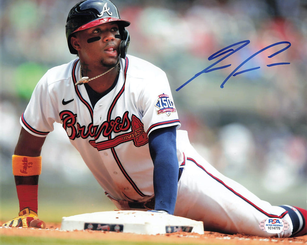 Atlanta braves autographed store memorabilia