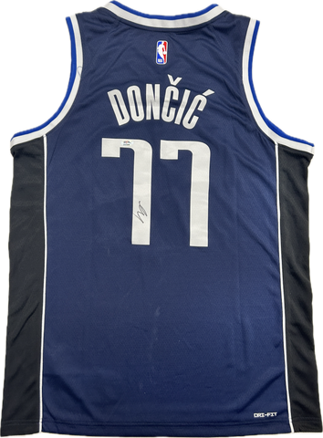 Luka Doncic signed jersey PSA/DNA Dallas Mavericks Autographed