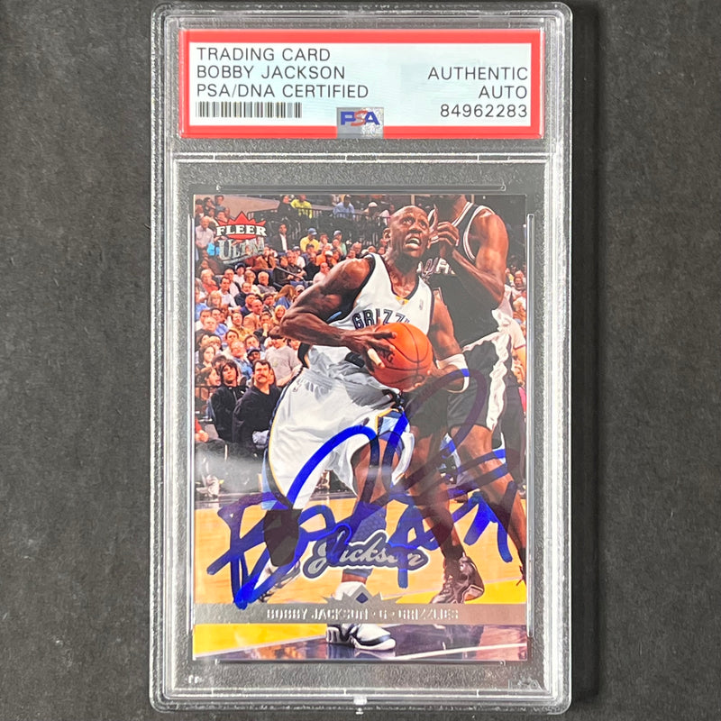 2006-07 NBA Fleer Ultra #77 Bobby Jackson Signed Card AUTO PSA Slabbed Grizzlies