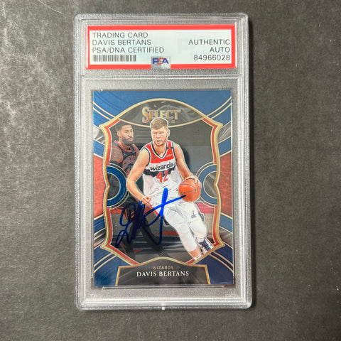 2020-21 Panini Select #28 Davis Bertans Signed Card AUTO PSA/DNA Slabbed Wizards