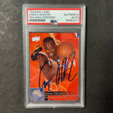 2009-10 Upper Deck Basketball #19 Emeka Okafor Signed Card AUTO PSA Slabbed RC Bobcats