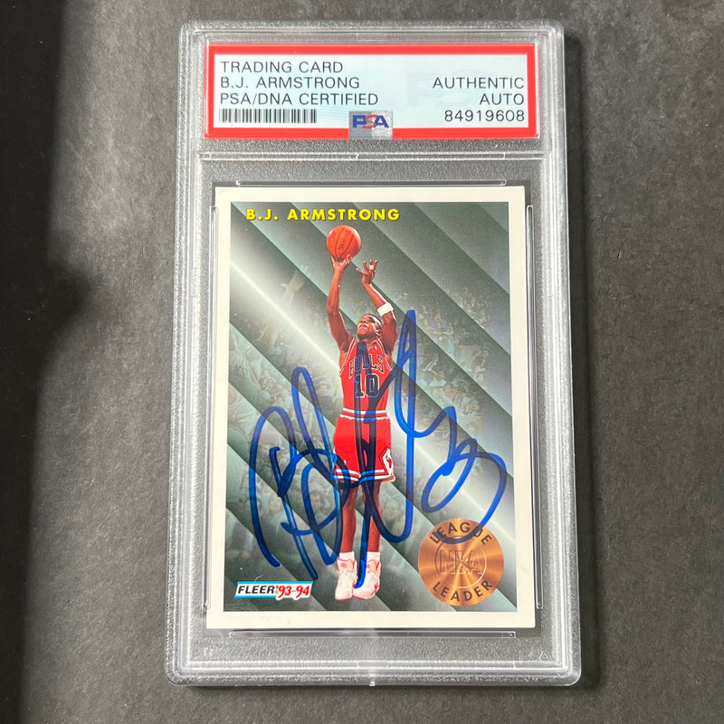 1993-94 Fleer League Leader #221 B.J. Armstrong Signed Card AUTO PSA Slabbed Bulls