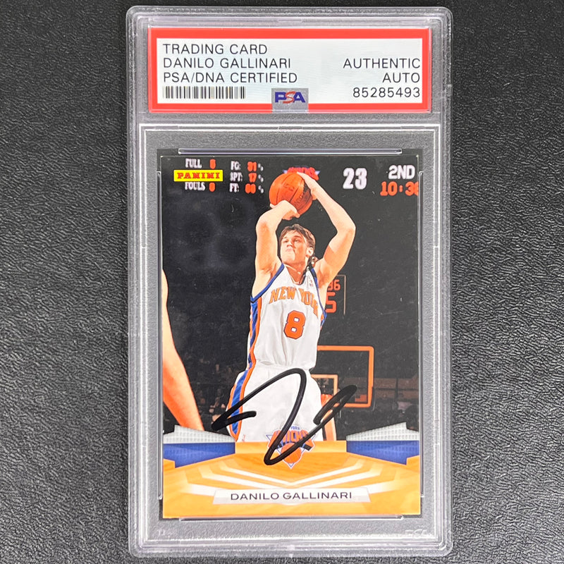 2009-10 Panini #25 Danilo Gallinari Signed Card AUTO PSA/DNA Slabbed Knicks