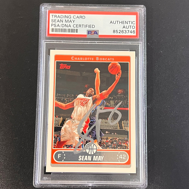 2006-07 Topps #129 Sean May Signed Card AUTO PSA/DNA Slabbed Bobcats