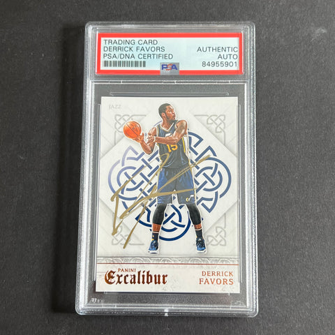 2015-16 Panini Excalibur #33 Derrick Favors Signed Card AUTO PSA Slabbed Jazz