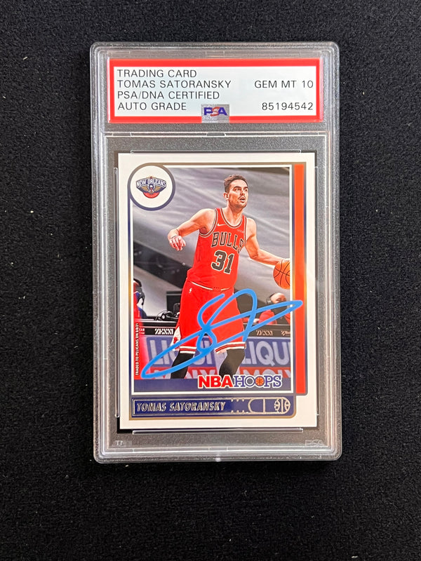 2021-22 Panini Hoops #75 Tomas Satoransky Signed Card AUTO 10 PSA Slabbed Pelicans